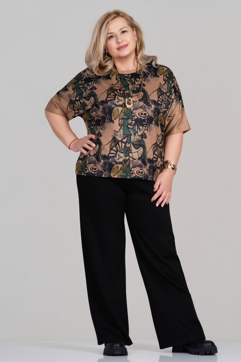 Макси блуза от фино плетиво в бежово с абстрактен принт в черно и зелено