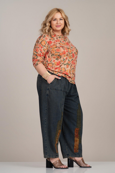 Макси блуза от фино плетиво в бежово с флорален принт в жълто, оранжево и червено