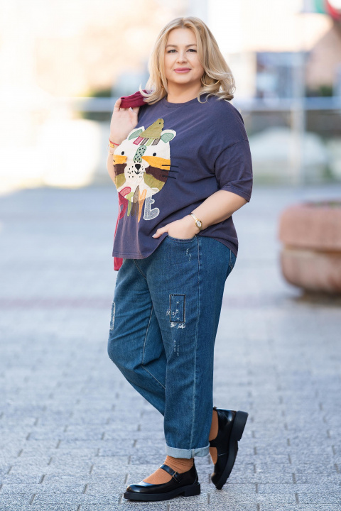 Макси блуза от памук в лилаво с цветна апликация