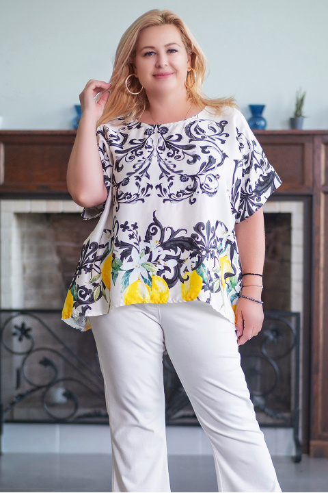 МАКСИ сатенирана блуза в цвят шампанско с етно орнаменти