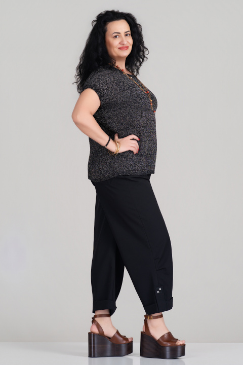 МАКСИ блуза в черно с нишка ламе и интересен гръб