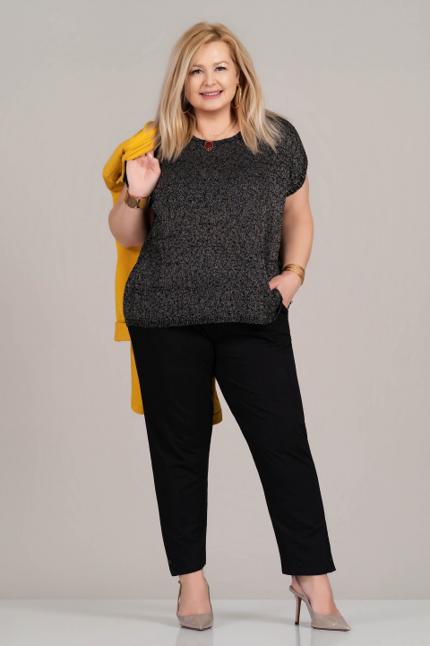 МАКСИ блуза в черно с нишка ламе и интересен гръб