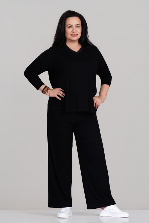 МАКСИ блуза в черно с остро деолте с дантела