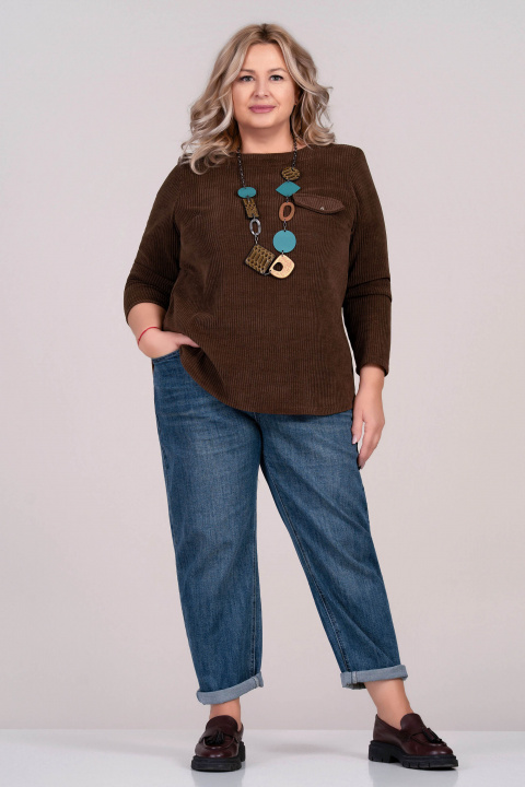 МАКСИ блуза в кафяво от плътна релефна материя с декоративен джоб с капак