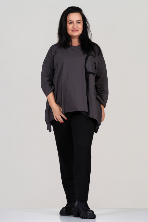 Макси блуза в сиво с бродирано сърце и връзки