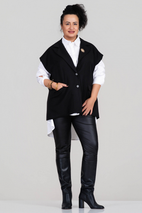 МАКСИ черен елек с панделка на гърба и брошка