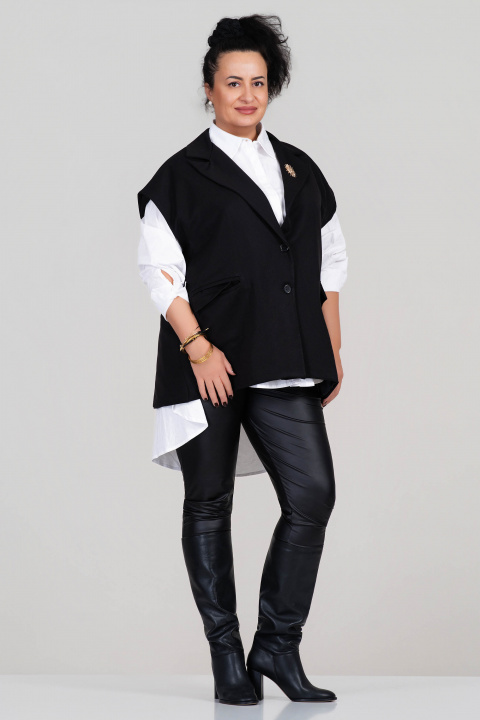 МАКСИ черен елек с панделка на гърба и брошка