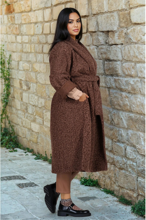 МАКСИ дълго палто в кафяво от мека мъхеста материя с колан