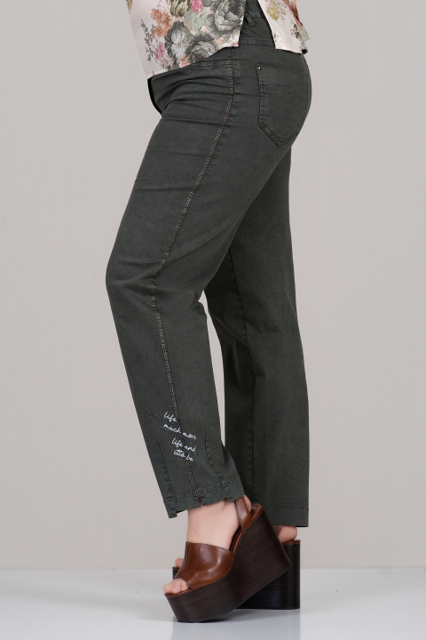 Макси дънки от памук в цвят милитъри с еластична талия и надпис и декоративни камъни