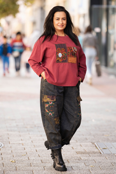 МАКСИ дънки с ластик в талията и цветни декоративни капаци