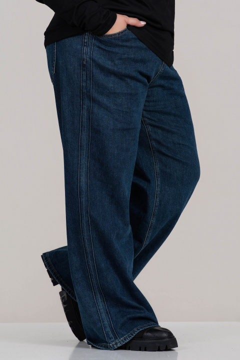 МАКСИ дънки с ластик в талията и широка кройка