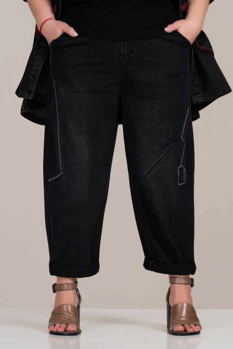 Макси дънки в черен деним с бродерия и декоративни шевове