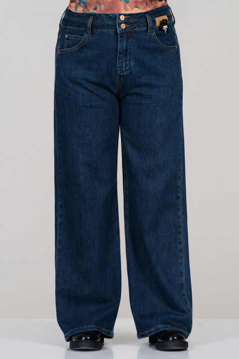 МАКСИ дънки в синьо със свободна кройка и декоративен детайл с панделка