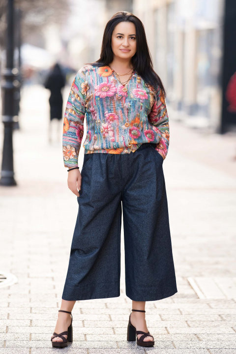 Макси дънки в тъмносиньо с широк крачол и еластична талия