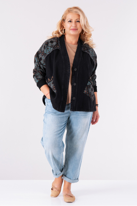 МАКСИ дънково яке в черно с два джоба и етно принт