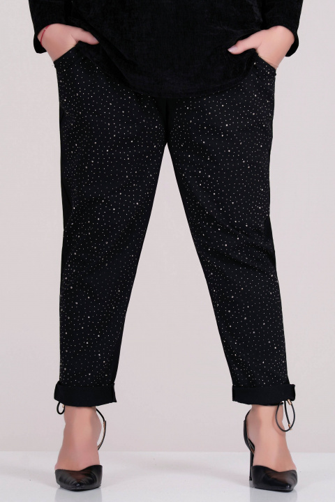 Макси еластичен панталон в черно със ситни камъни