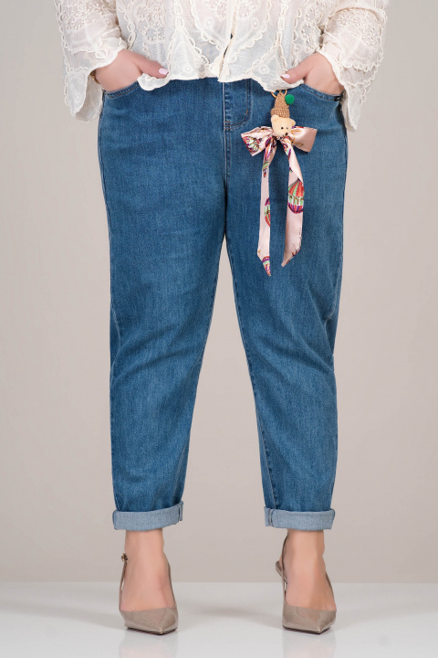 МАКСИ еластични дънки в синьо с ластик в талията и декорация мече