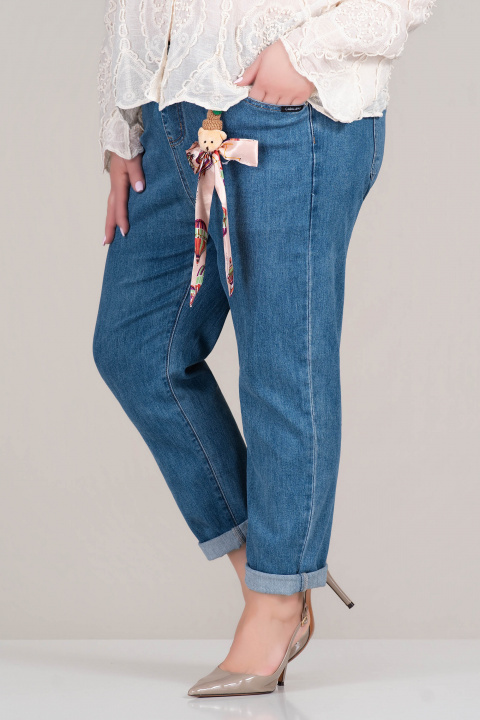 МАКСИ еластични дънки в синьо с ластик в талията и декорация мече