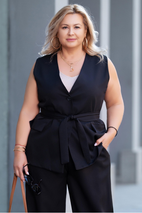 Макси елегантен комплект в черно с елек и широк панталон