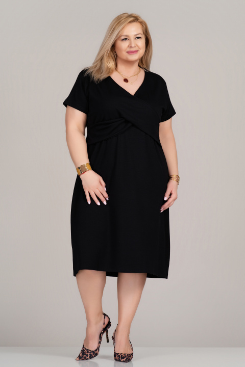 МАКСИ елегантна черна рокля с остро деколте