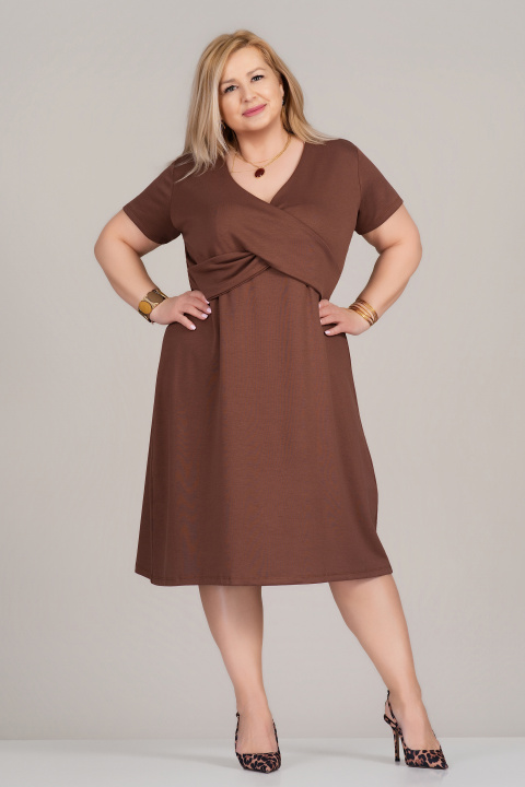 МАКСИ елегантна кафява рокля с остро деколте