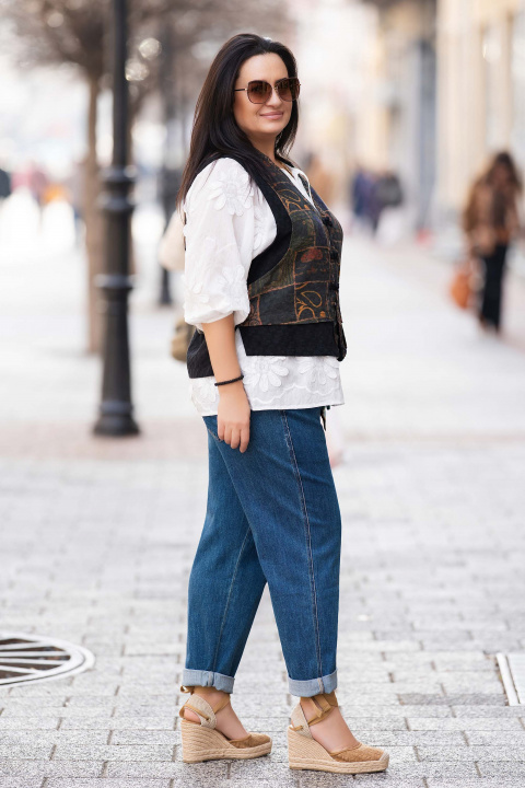 Макси елек с етно принт в черно и зелено и копчета тип възли