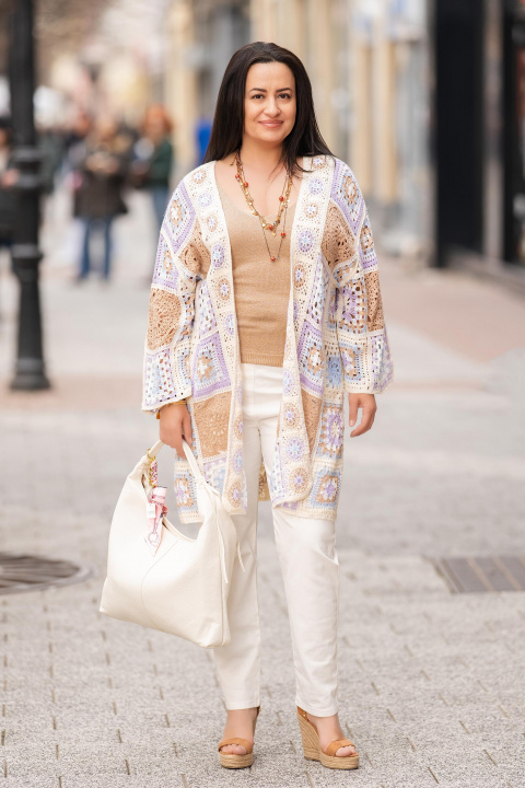 Макси издължена плетена жилетка в лилаво и бежово