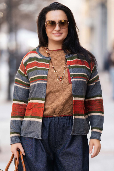 МАКСИ жилетка от фино плетиво с многоцветен райран принт