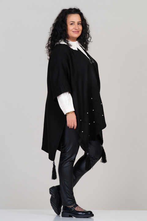 МАКСИ жилетка тип пончо в черно с декоративни камъни и пискюли