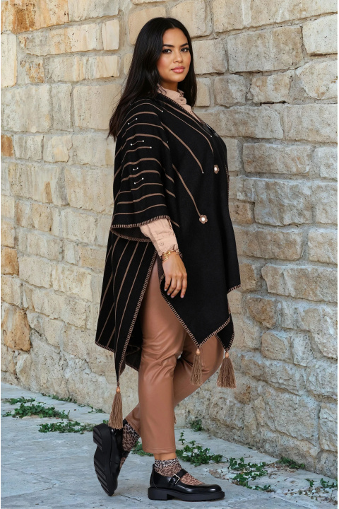МАКСИ жилетка тип пончо в черно с кафяви линии, плетени цветя, камъни и пискюли