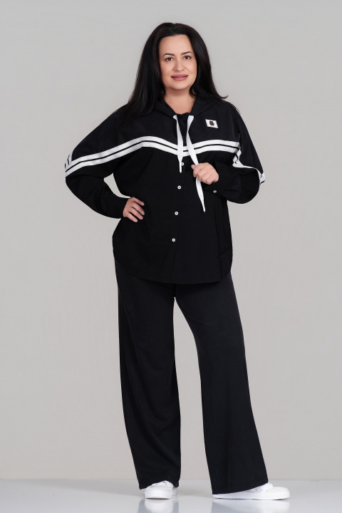 Макси комплект е черно с блуза и панталон с контрансни кантове