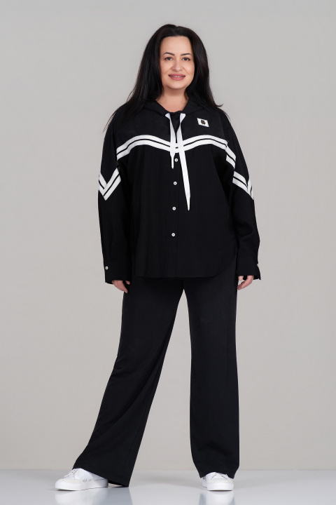 Макси комплект е черно с блуза и панталон с контрансни кантове