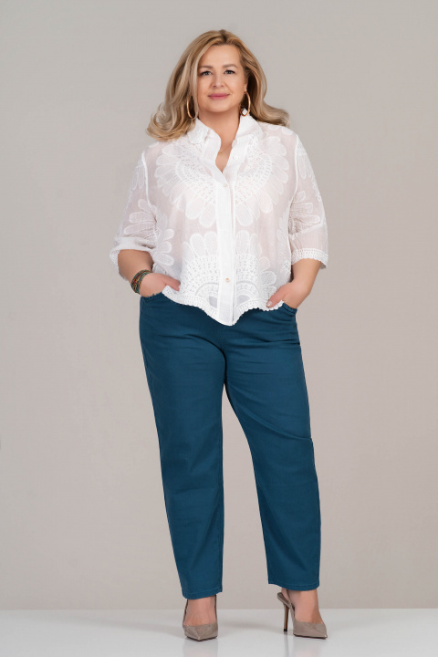 МАКСИ памучна риза в бяло с орнаментна бродерия