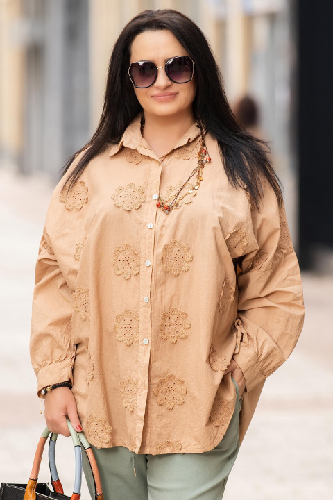 Макси памучна риза в камел с декоративна бродерия