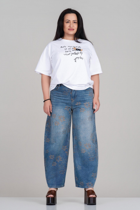 МАКСИ памучна тениска в бяло с щампован надпис и 3Д декорация с куче