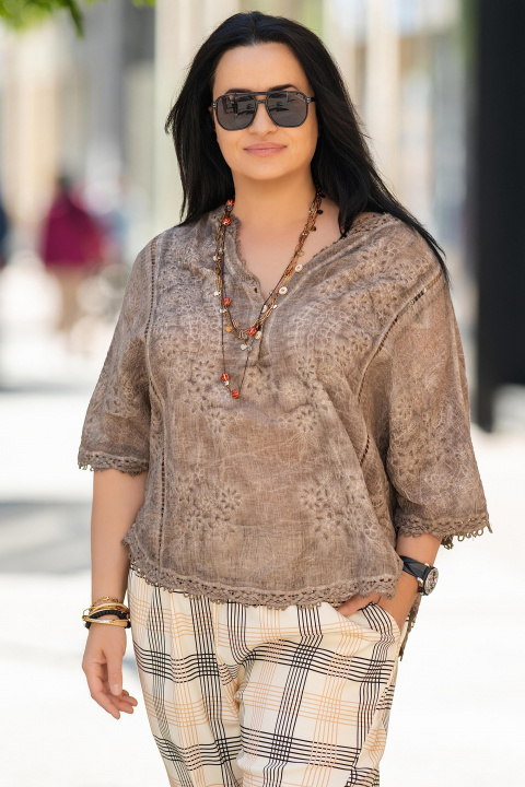 МАКСИ памучна туника в кафяво с бродерия и 7/8 ръкав