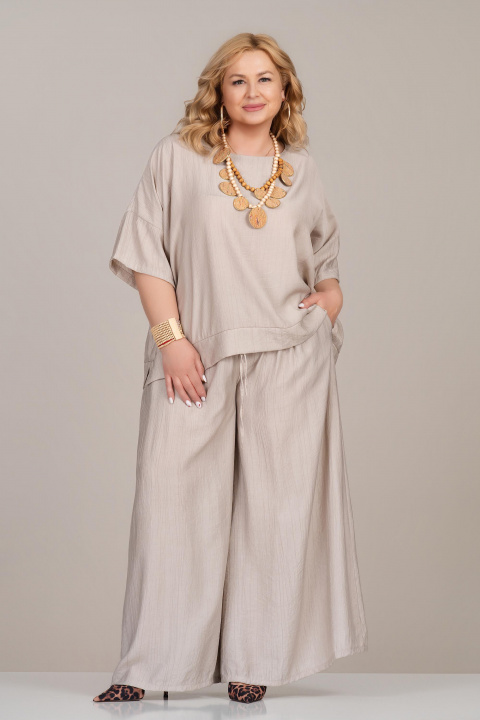 МАКСИ панталон в бежово със свободна кройка и ластик с връзки в талията