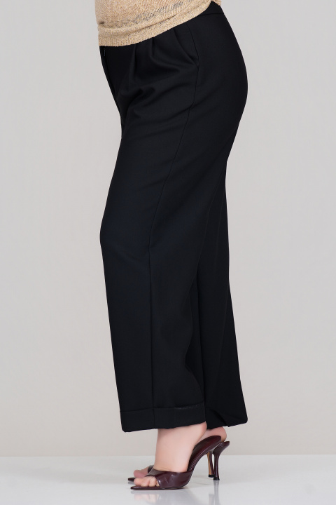 МАКСИ панталон в черно с ластик в талията и басти