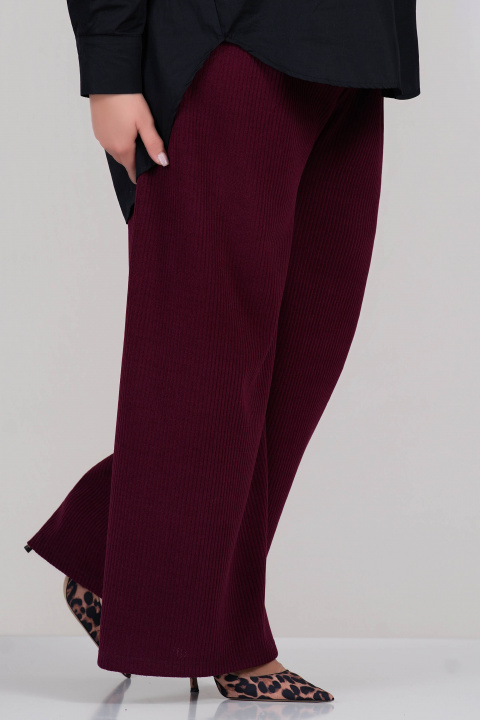 МАКСИ панталон в цвят малина от плътна релефна материя