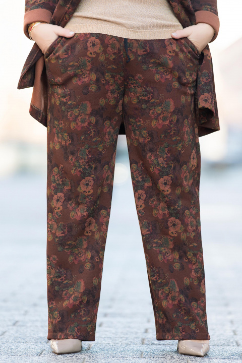 МАКСИ панталон в кафяво със флорален принт и свободна кройка