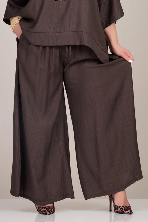 МАКСИ панталон в кафяво със свободна кройка и ластик с връзки в талията