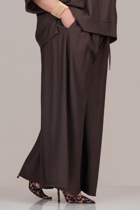 МАКСИ панталон в кафяво със свободна кройка и ластик с връзки в талията