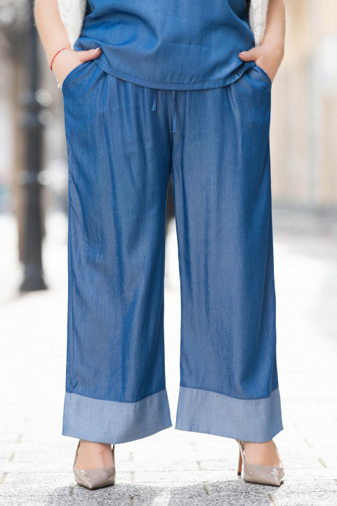 МАКСИ панталон в синьо с широк крачол и ластик в талията