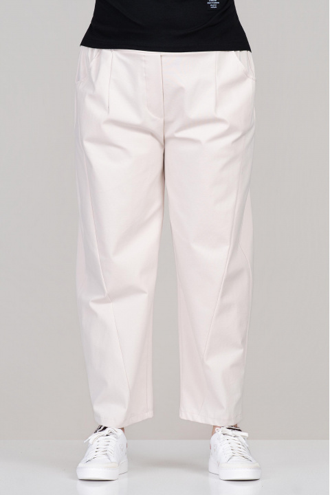 Макси панталон в светлобежово с ластик в талията и свободна кройка