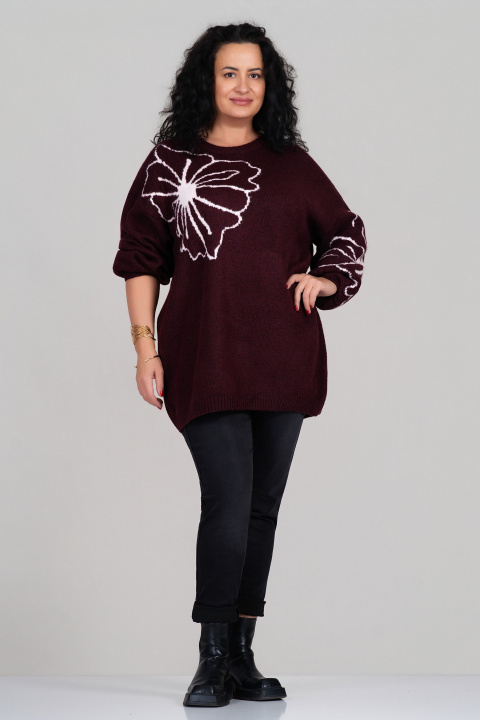 Макси плетен пуловер в цвят патладжан с бял флорален мотив