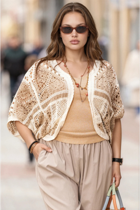 Макси плетена жилетка в кафяво и бежово с прилеп ръкав