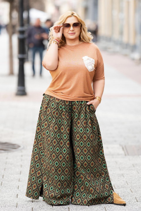 Макси пола-панталон със свободна кройка и етно принт