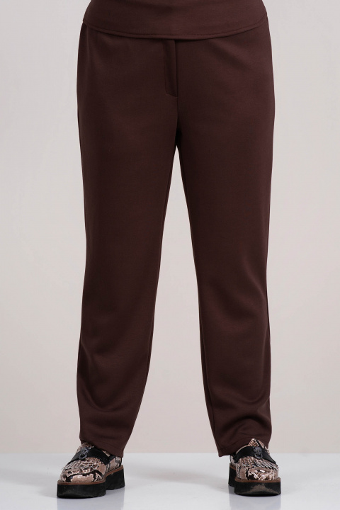 МАКСИ прав панталон в кафяво от плътна материя