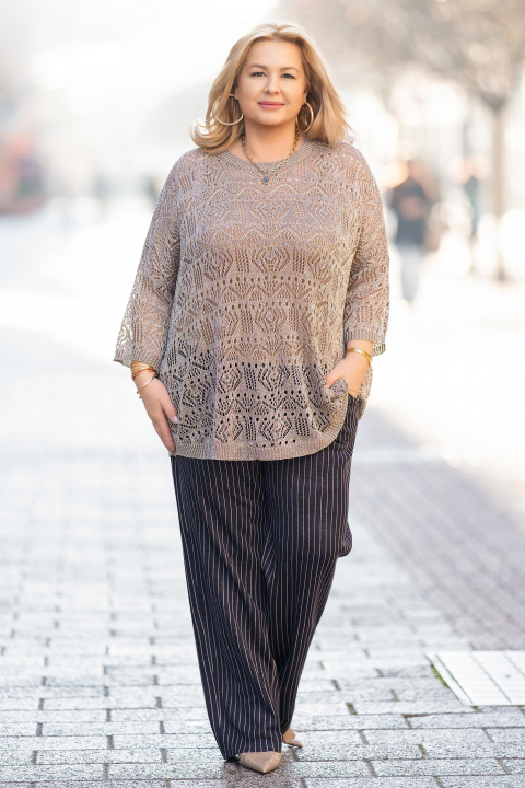 МАКСИ пуловер от едро плетиво в сребристо с връзки на гърба