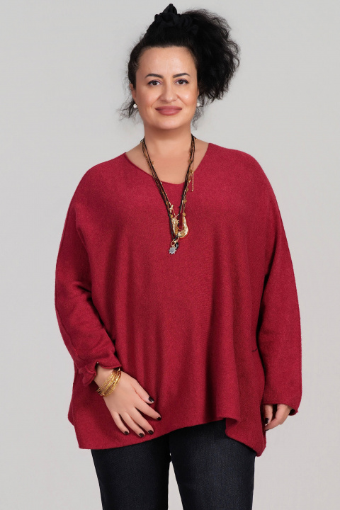 Макси пуловер от фино плетиво в цвят малина с широка кройка